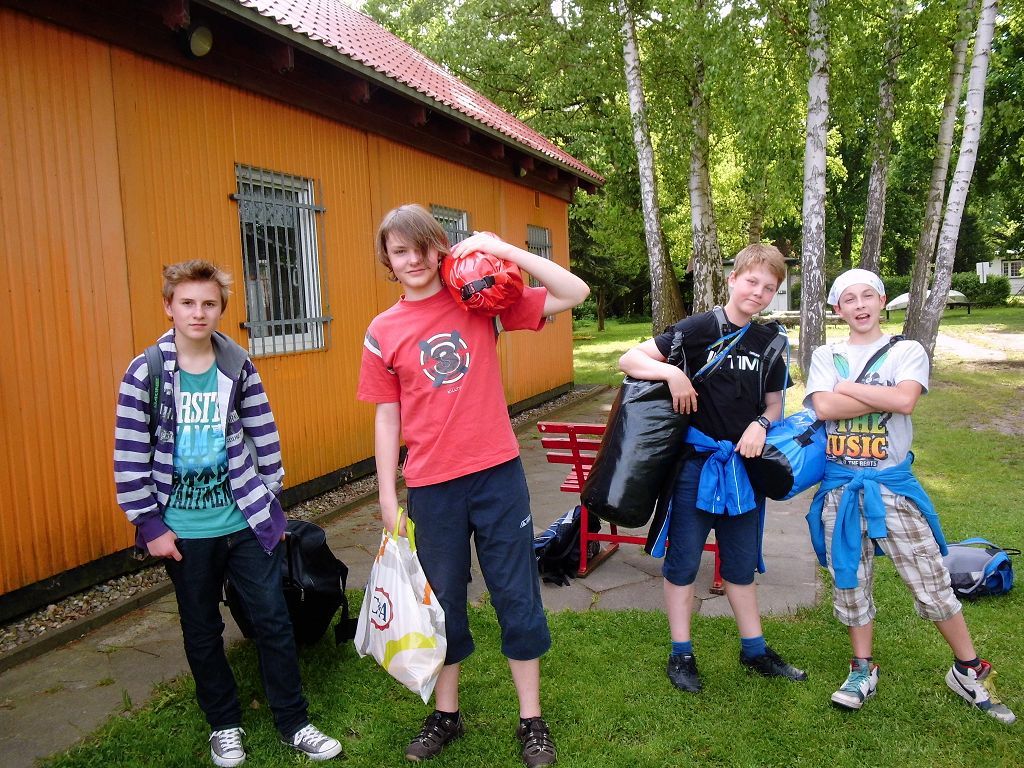 Kanu-Jugend: 6. Sommerkanucamp in Erkner Kanu-Jugend: 6. Sommerkanucamp in Erkner