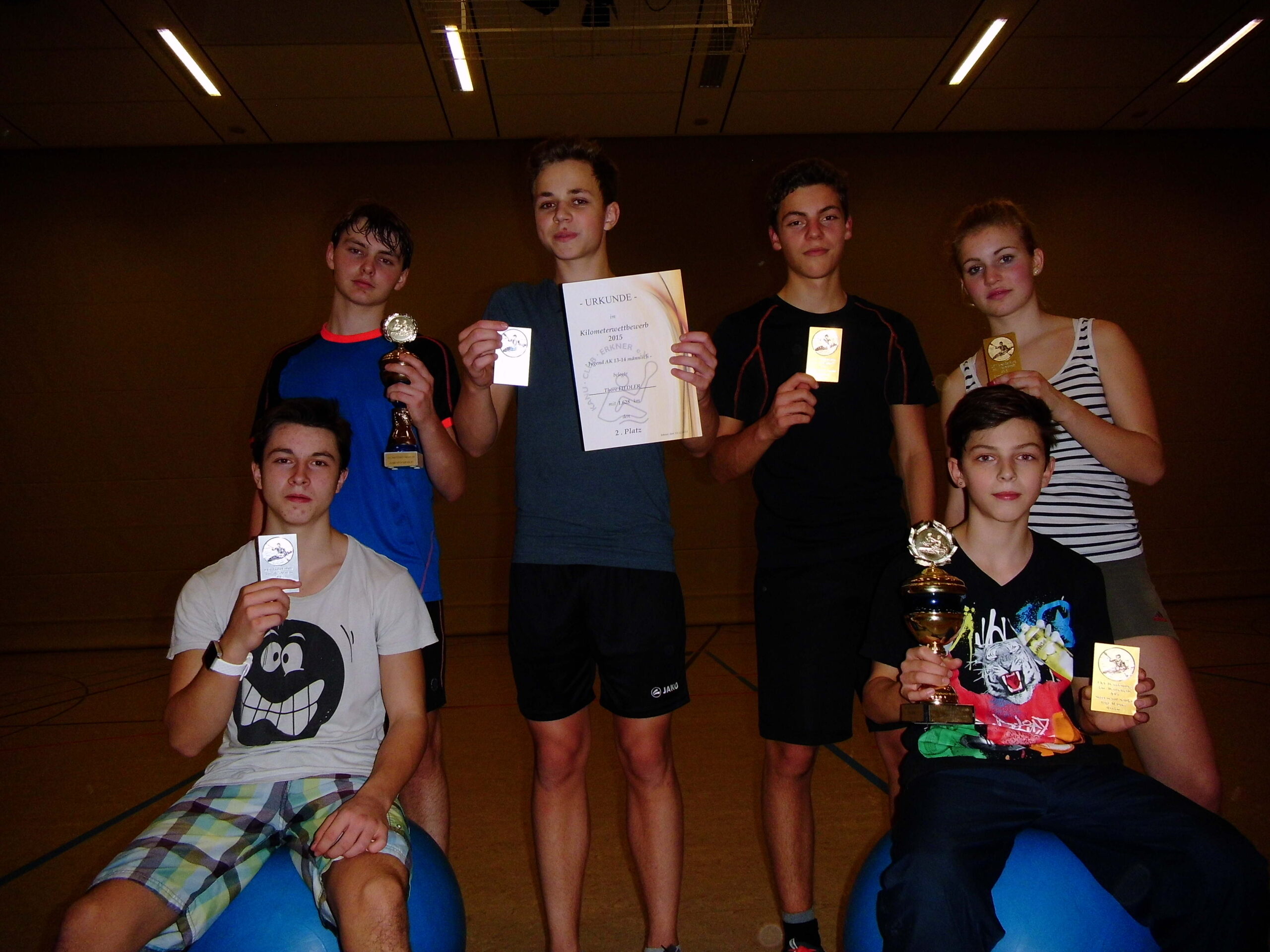 KANU-Jugend: Podium, Podium, Podium – Nachwuchskanuten erfolgreichste Sportler/innen des Landes Brandenburg im Kilometerwettbewerb